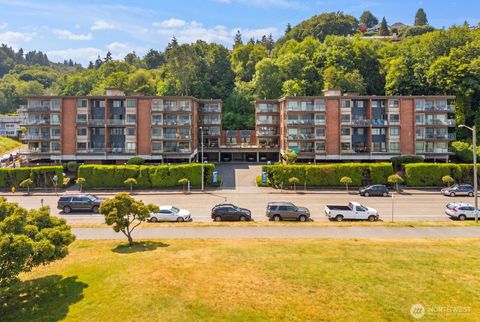 Photo of 1727 Harbor Avenue SW #N401, Seattle, WA 98126 (MLS # 2537426)