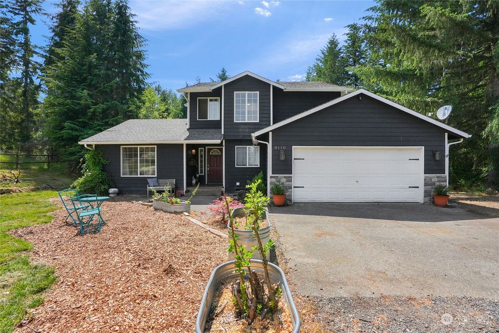 Photo of 8110 Skinner Road, Granite Falls, WA 98252 (MLS # 2129858)