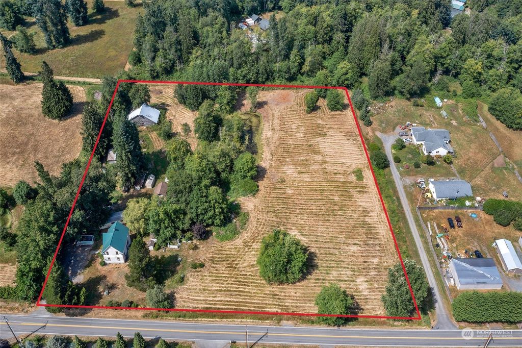 Photo of 123 McRae Road NW, Arlington, WA 98223 (MLS # 2140978)