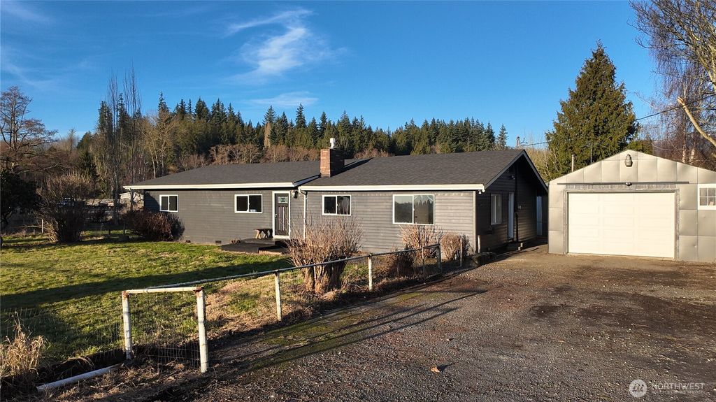 Photo of 8739 F and S Grade Rd, Sedro Woolley, WA 98284 (MLS # 2470040)