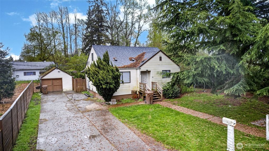 Photo of 6515 E E Street, Tacoma, WA 98404 (MLS # 2510386)