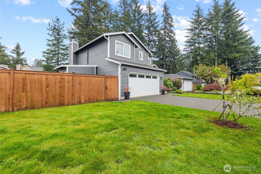 Photo of 27312 226th Avenue SE, Maple Valley, WA 98038 (MLS # 2512354)