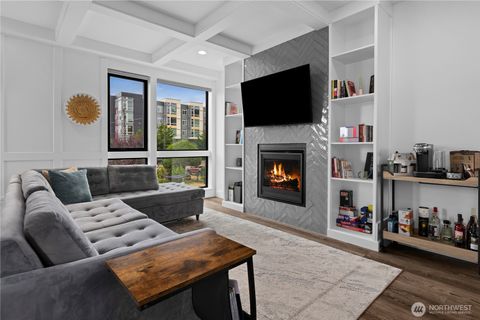 4556 34th Ave S Seattle WA 98118