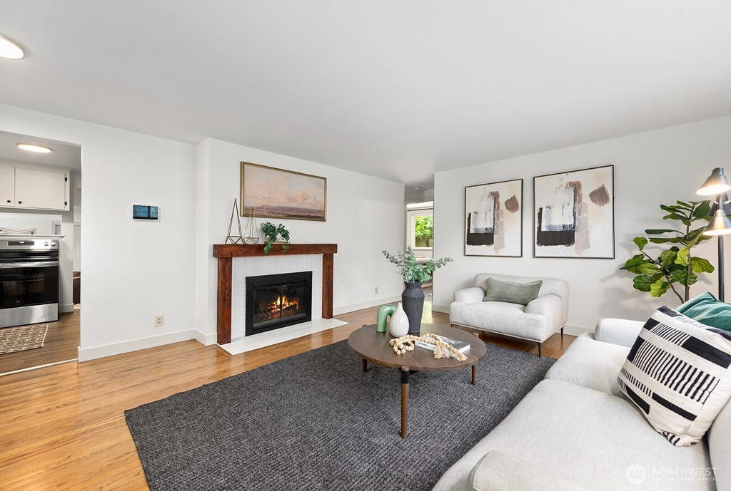 Photo of 2802 NE 185th Street, Lake Forest Park, WA 98155 (MLS # 2560463)