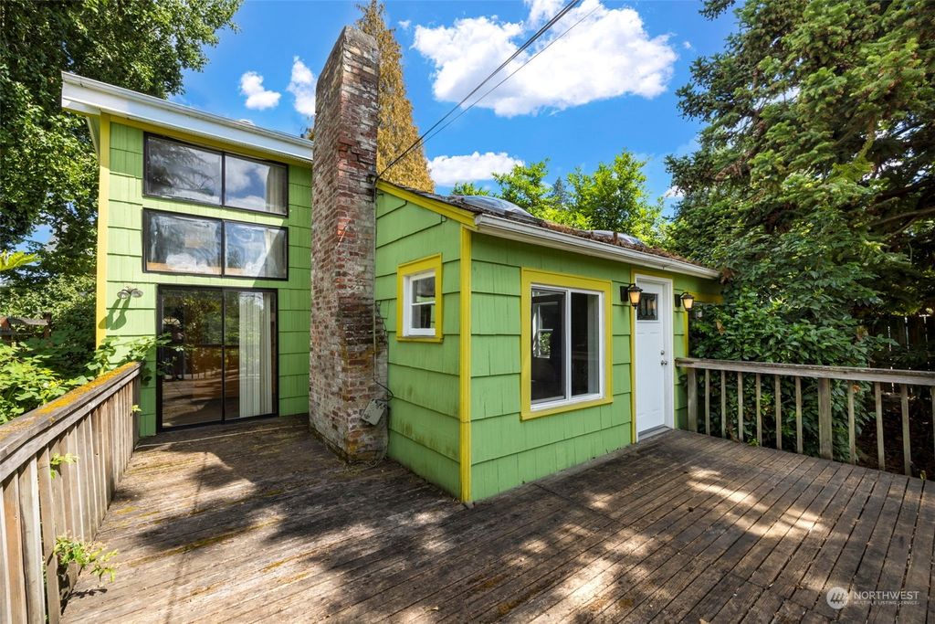 Photo of 10246 57th Avenue S, Seattle, WA 98178 (MLS # 2270621)