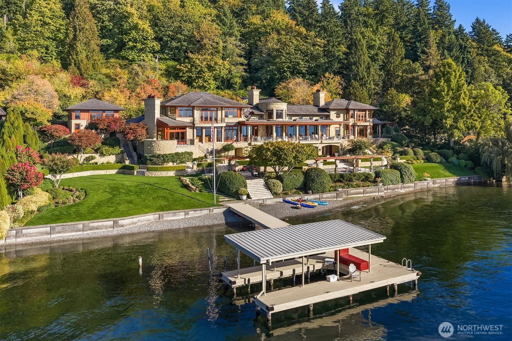 Photo of Bellevue, WA 98004 (MLS # 2470280)