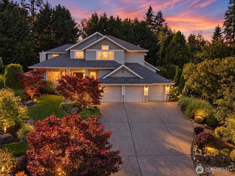 Photo of 5300 NE 23rd Court, Renton, WA 98059 (MLS # 2580210)