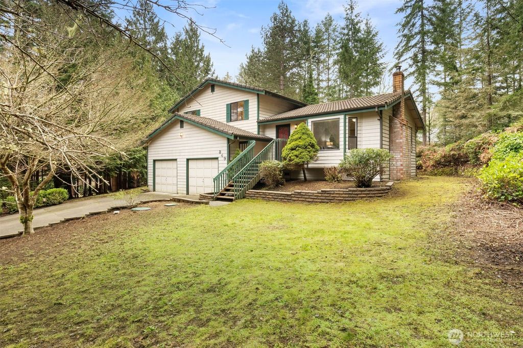 Photo of 849 NW Pioneer Hill Road, Poulsbo, WA 98370 (MLS # 2478441)