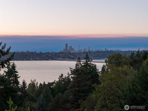 Photo of 6950 SE Maker Street, Mercer Island, WA 98040 (MLS # 2513408)