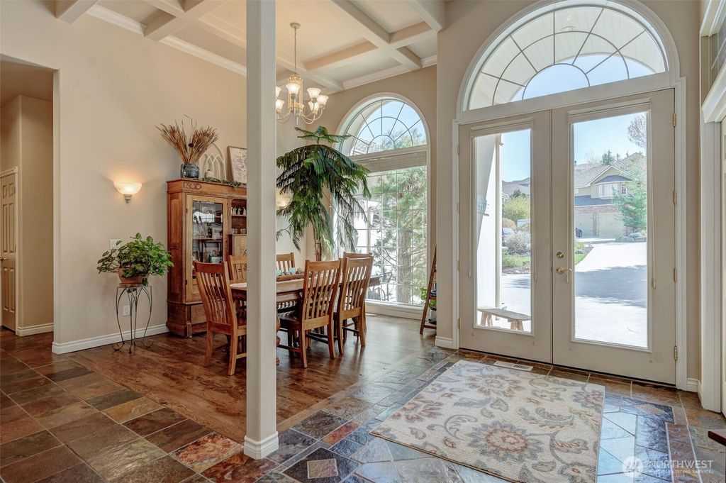 Photo of 2062 Maiden Lane, Wenatchee, WA 98801 (MLS # 2503658)