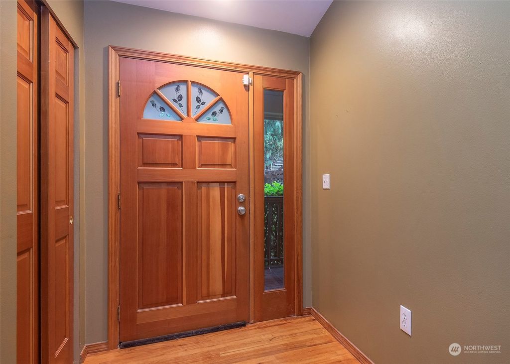 Photo of 20433 118th Street SE, Snohomish, WA 98290 (MLS # 2019361)