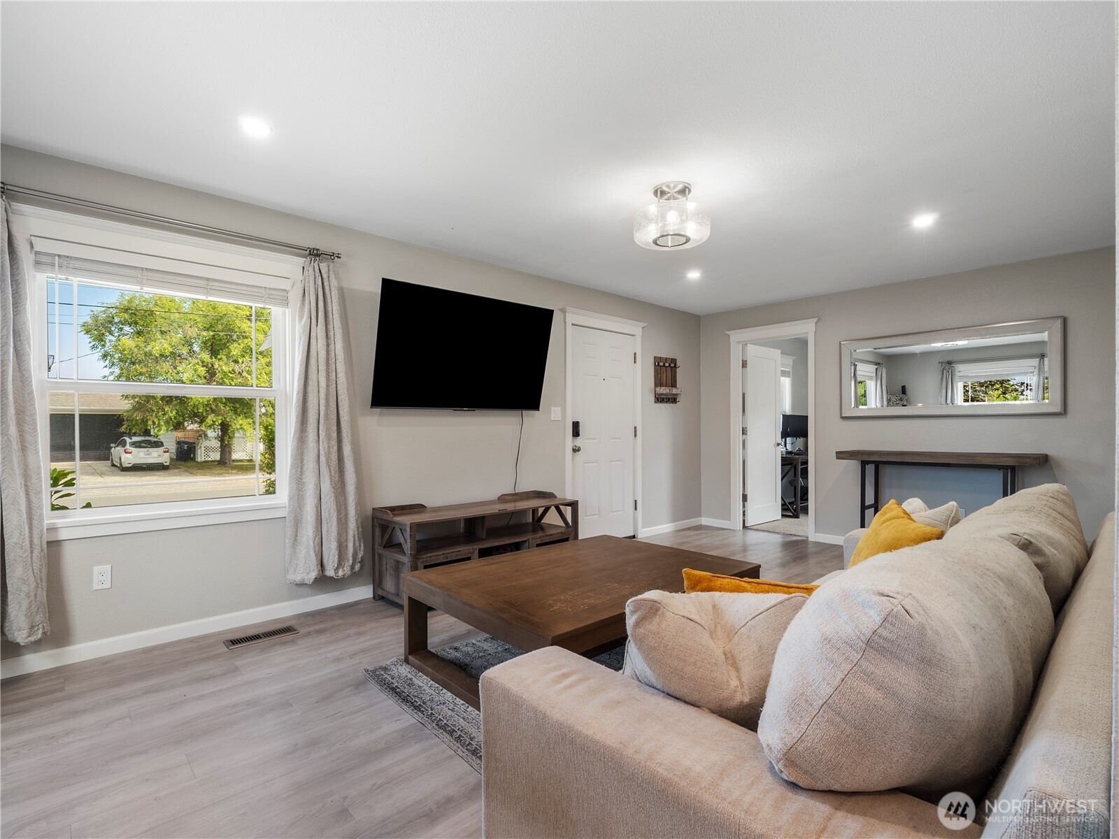 3006 S 64th Street