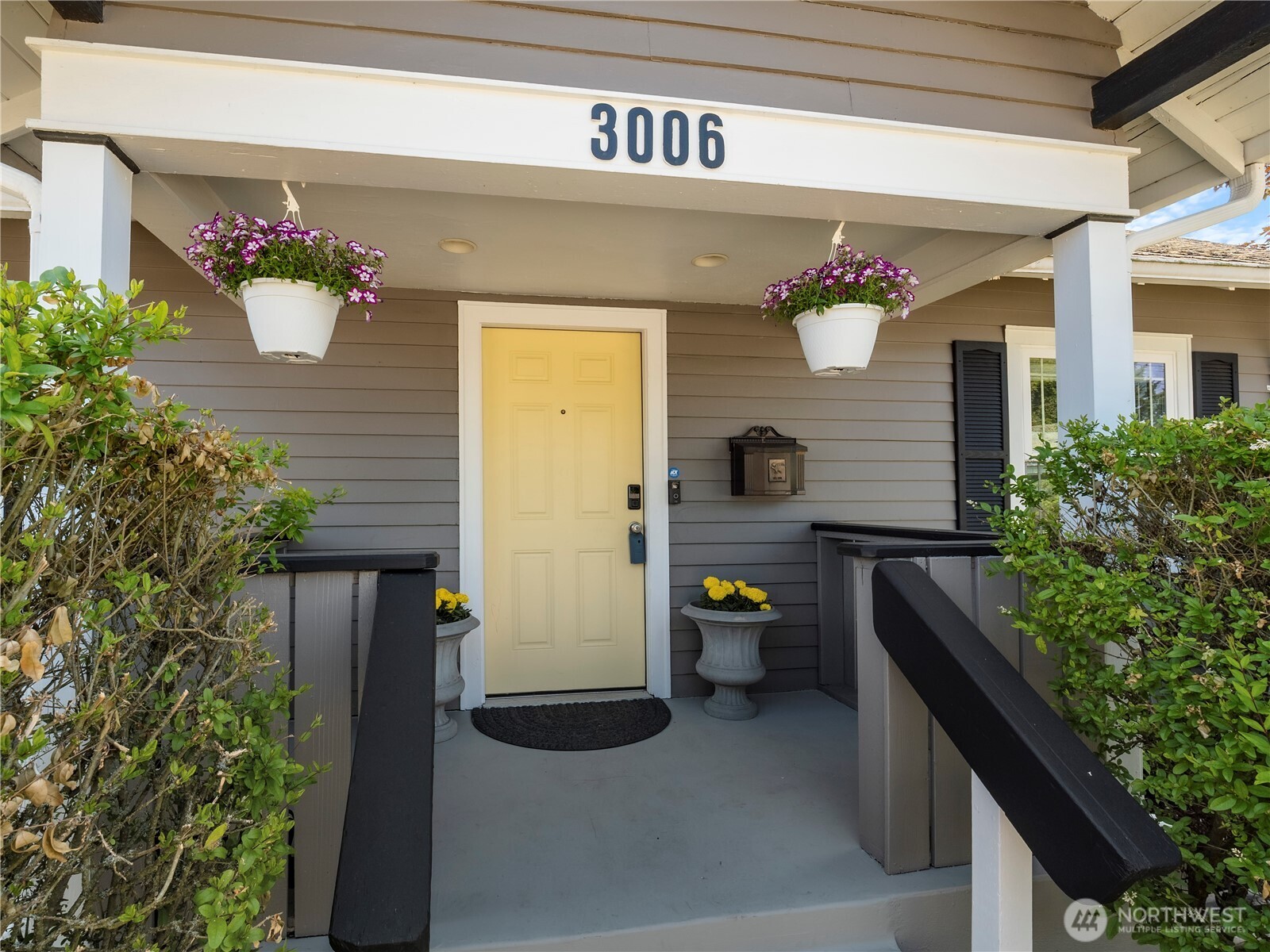 3006 S 64th Street