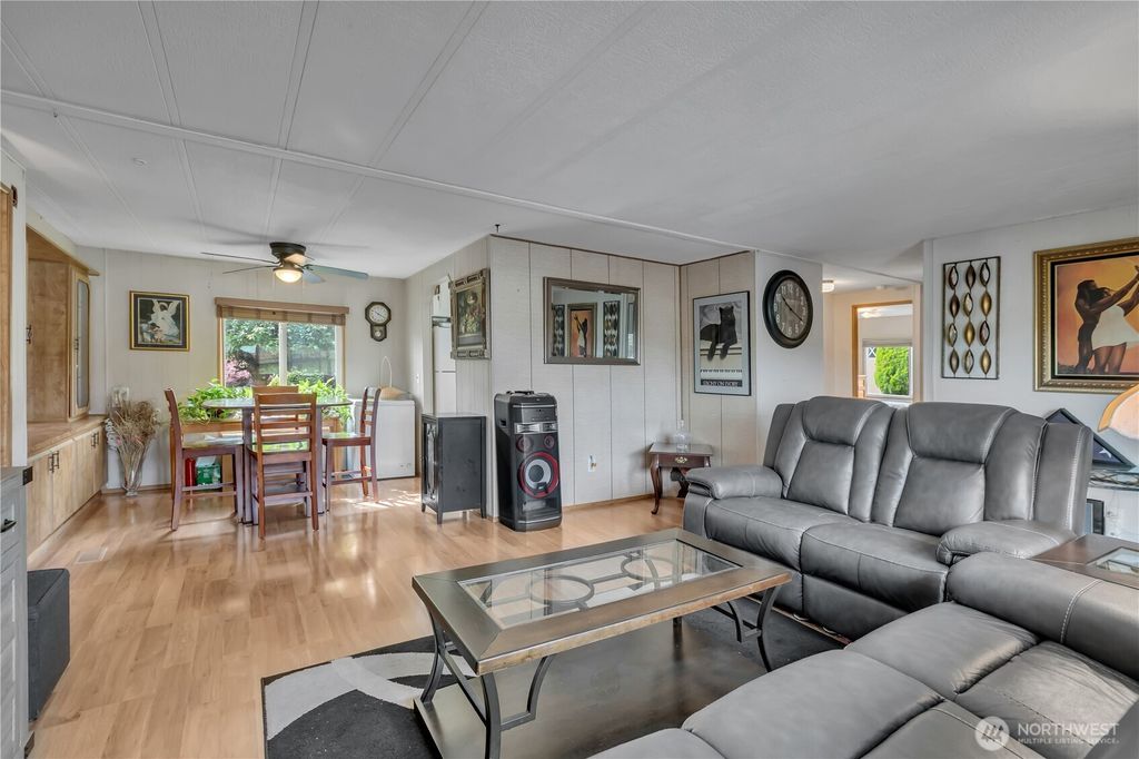 Photo of 2500 Alder Street #304, Milton, WA 98354 (MLS # 2511982)