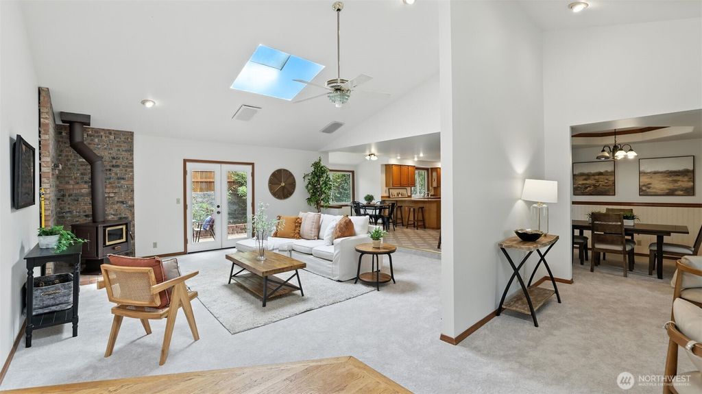 Photo of 20024 100th Avenue SE, Kent, WA 98031 (MLS # 2417635)