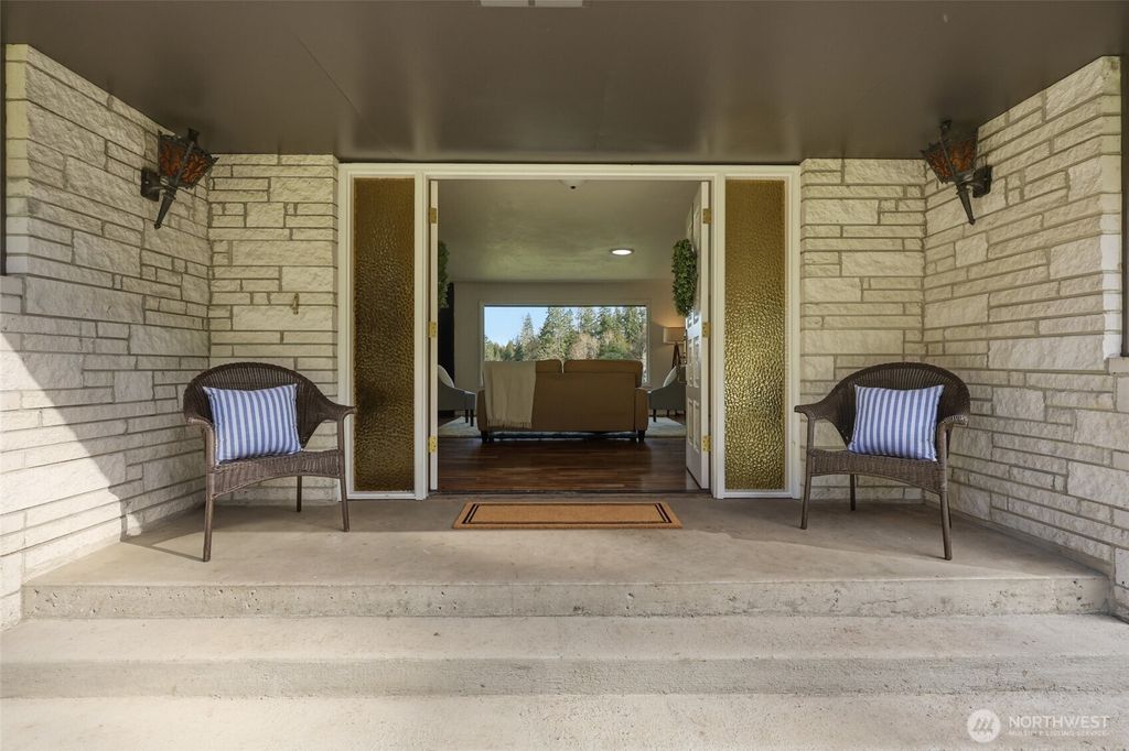 Photo of 4622 Sleater Kinney Road NE, Olympia, WA 98506 (MLS # 2485396)