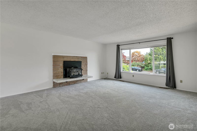 10074 SE 213th Place