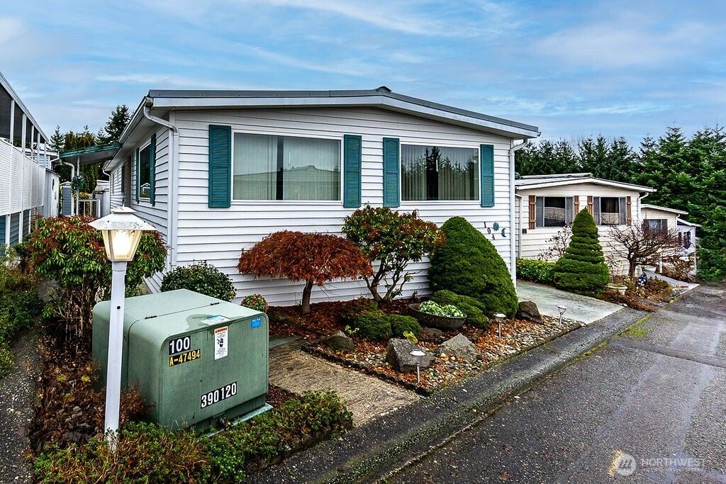 Photo of 1415 84th Street SE #104, Everett, WA 98208 (MLS # 2466305)