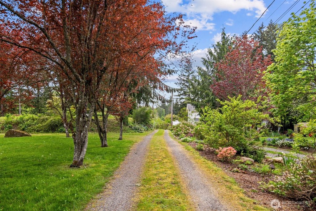 Photo of 30845 38th Avenue S, Auburn, WA 98001 (MLS # 2367112)