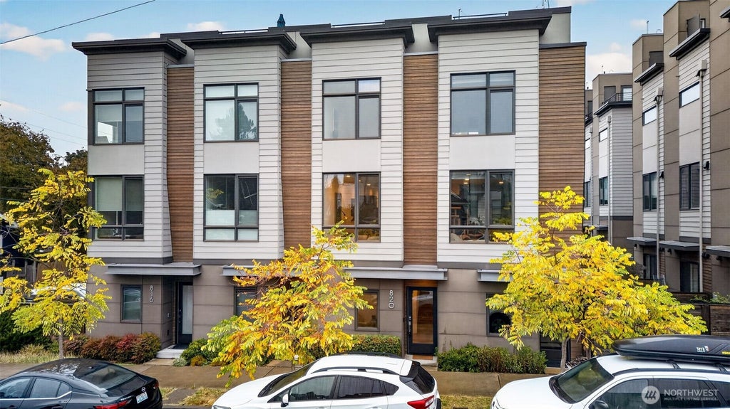 Photo of 820 NE 63rd Street, Seattle, WA 98115 (MLS # 2589884)