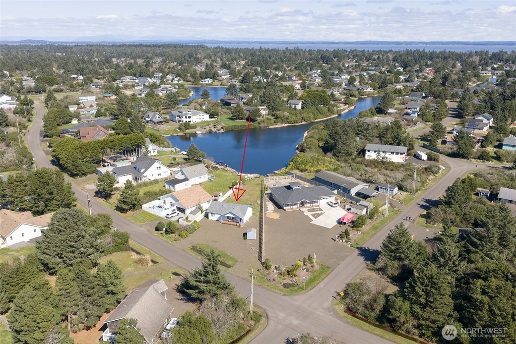 Photo of 399 N Razor Clam Drive SW, Ocean Shores, WA 98569 (MLS # 2492763)