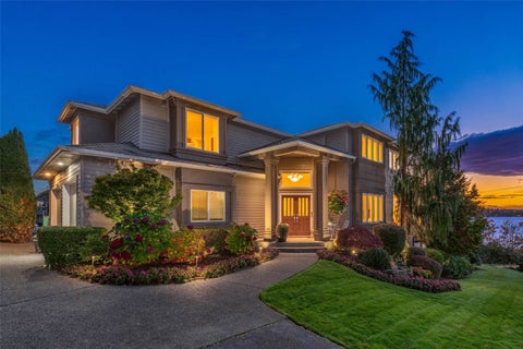 Photo of 701 N 30th Street, Renton, WA 98056 (MLS # 2598661)