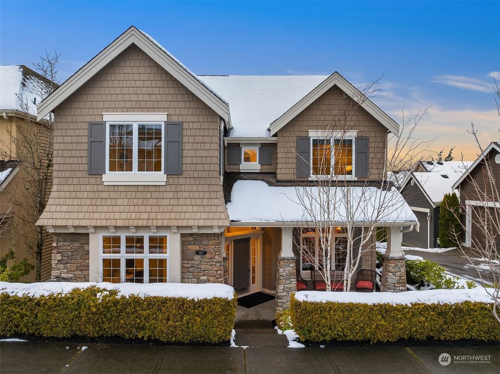 Photo of 1477 26th Avenue NE, Issaquah, WA 98029 (MLS # 2326088)