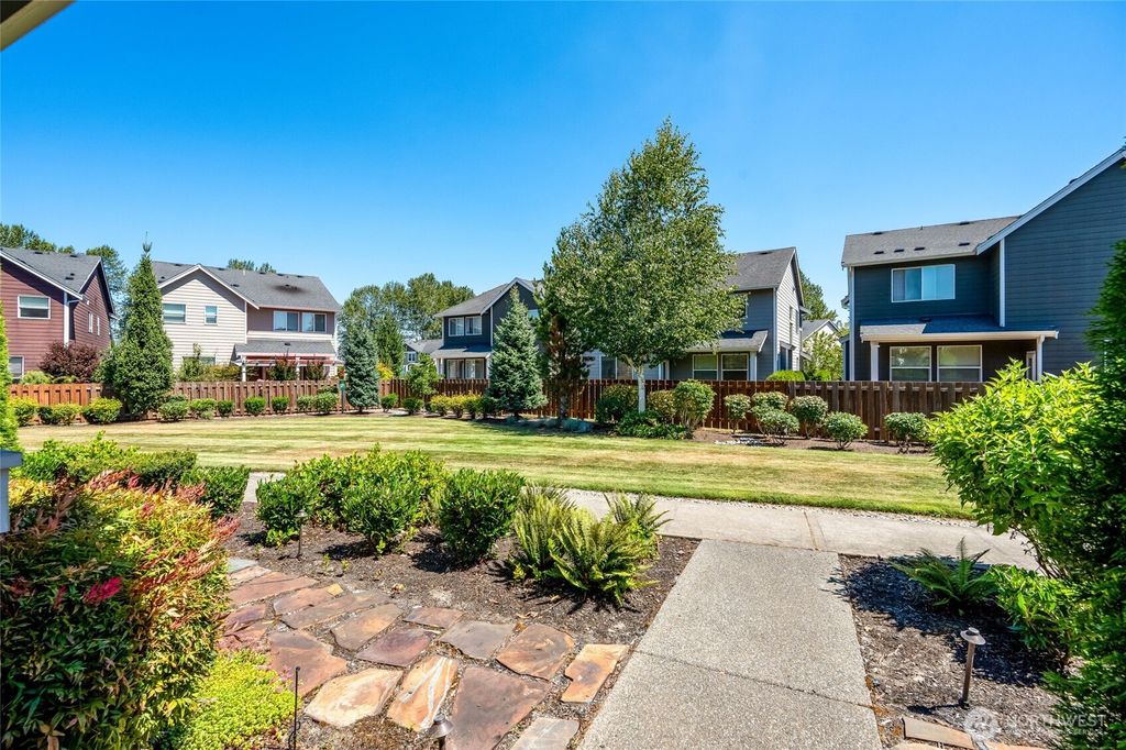 Photo of 4419 30th Drive SE, Everett, WA 98203 (MLS # 2413647)