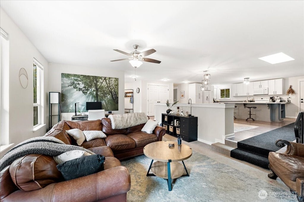 Photo of 4002 55th Street Ct NW, Gig Harbor, WA 98335 (MLS # 2583254)