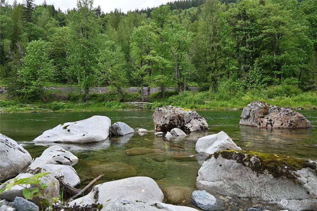 Photo of 52831 S Riverside Road, Gold Bar, WA 98251 (MLS # 2249980)