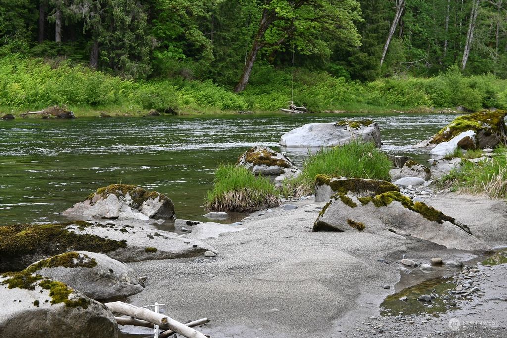 Photo of 52831 S Riverside Road, Gold Bar, WA 98251 (MLS # 2249980)