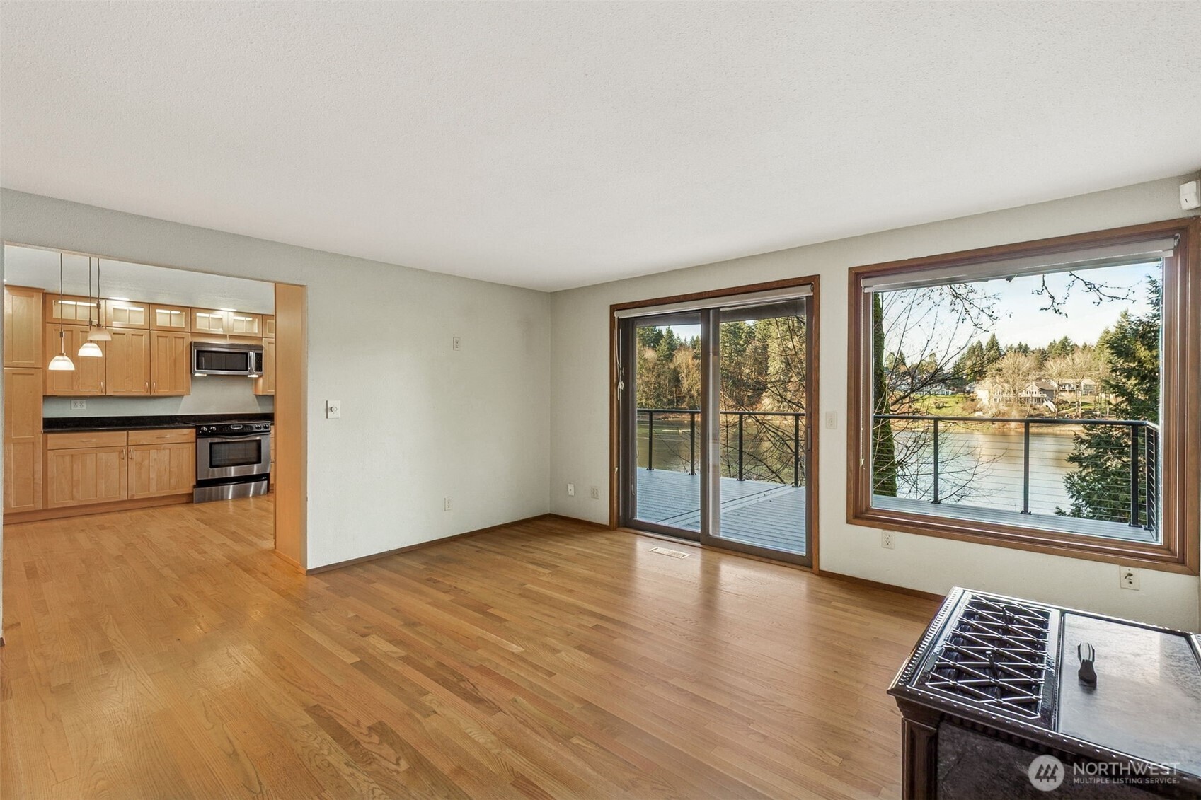 5221 Boulevard Extension Road SE