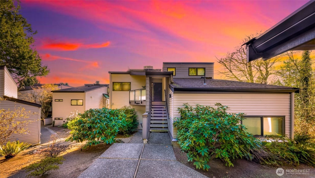 Photo of 11230 NE 68th Street #C, Kirkland, WA 98033 (MLS # 2545691)