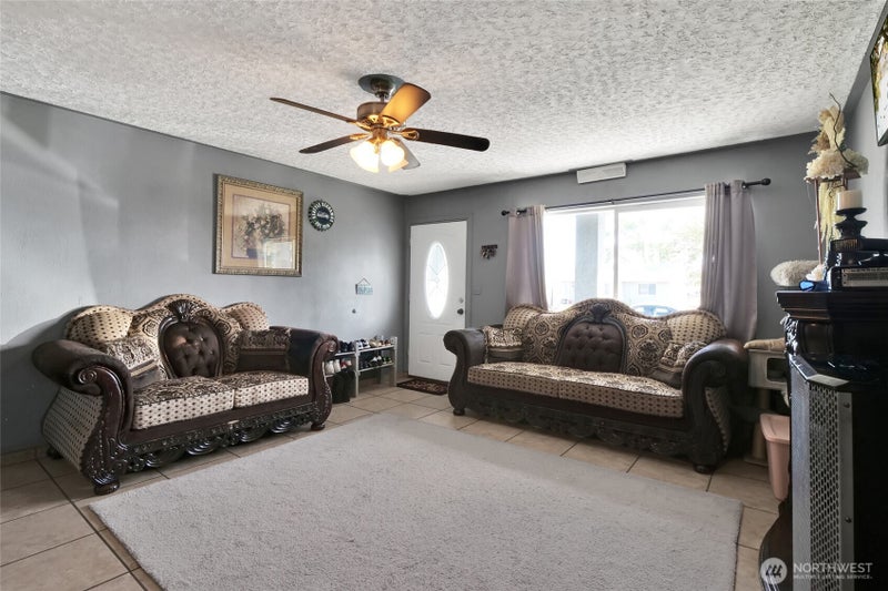 1101 Arnold Drive