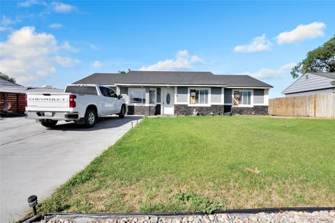 Photo of 1101 Arnold Drive, Moses Lake, WA 98837 (MLS # 2544124)