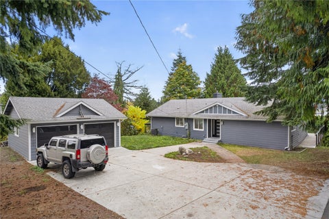 Photo of 26700 138th Place SE, Kent, WA 98042 (MLS # 2597635)