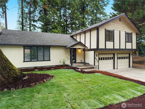 Photo of 4343 Highline Drive SE, Olympia, WA 98501 (MLS # 2592874)