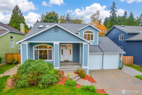 Photo of 14549 86th Place NE, Kenmore, WA 98028 (MLS # 2589016)