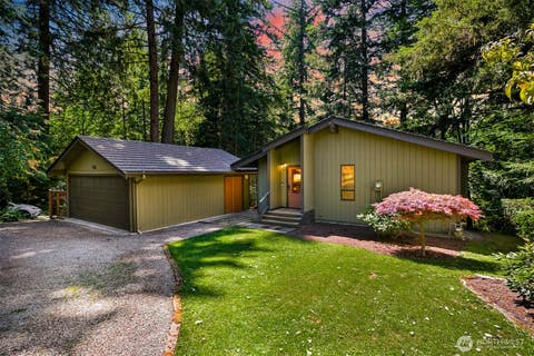 Photo of 5 Tee Place, Bellingham, WA 98229 (MLS # 2548337)