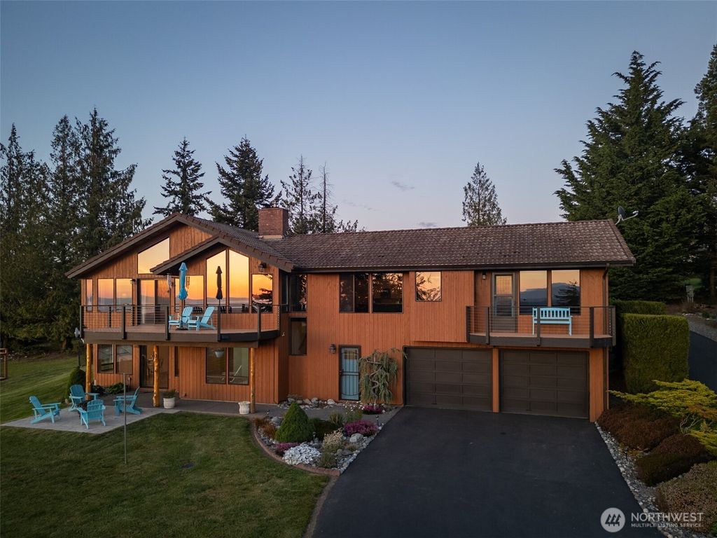 Photo of 465 Quails Roost Road, Sequim, WA 98382 (MLS # 2507073)