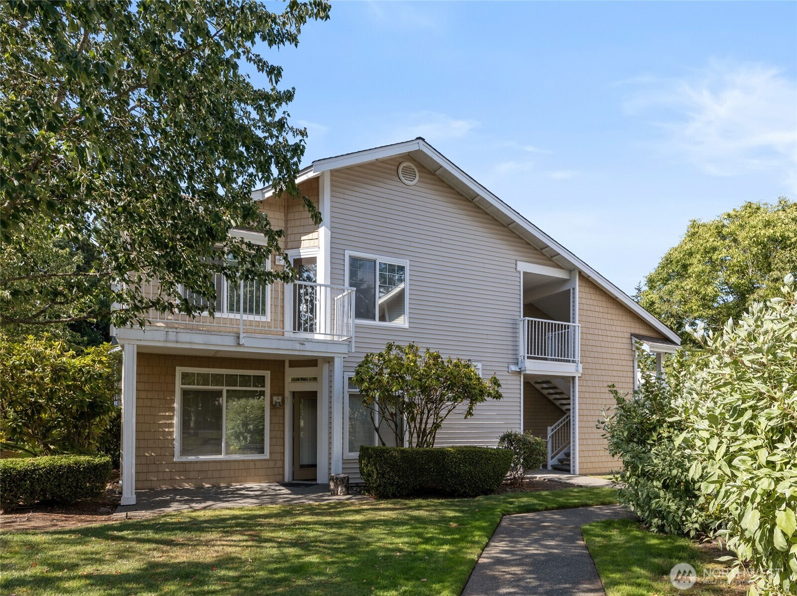 5400 Harbour Pointe Boulevard C-201