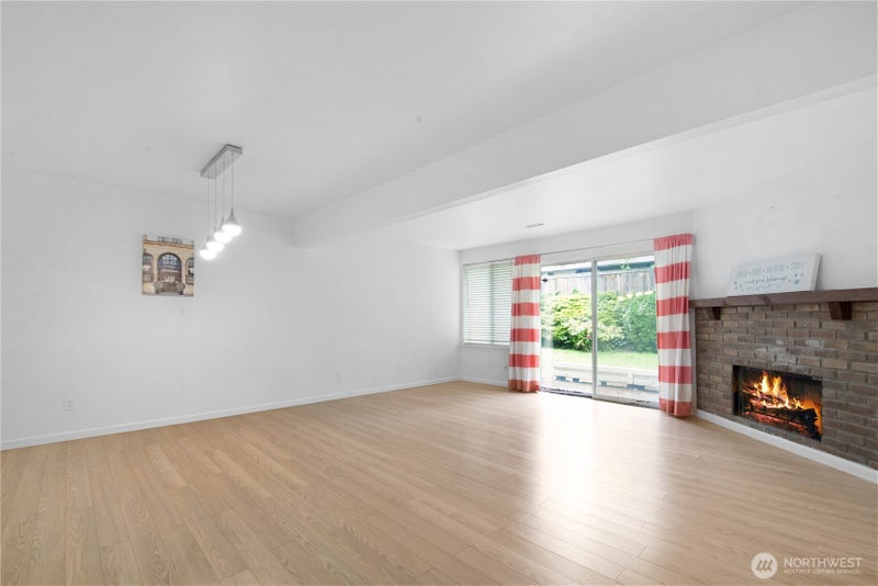 317 SW 112th Street 303