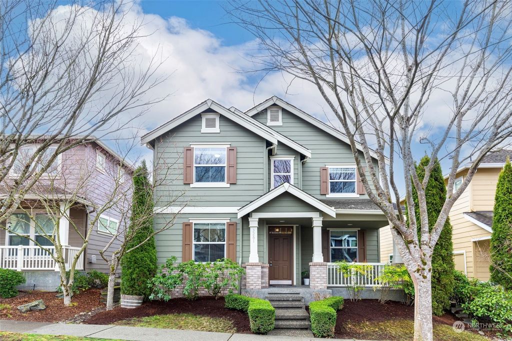 Photo of 3261 NE Marquette Way, Issaquah, WA 98029 (MLS # 2048011)