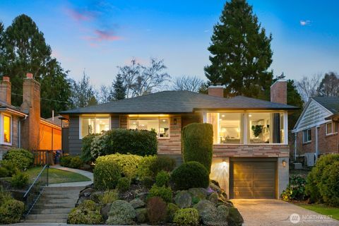 Photo of 2830 32nd Avenue W, Seattle, WA 98199 (MLS # 2492000)