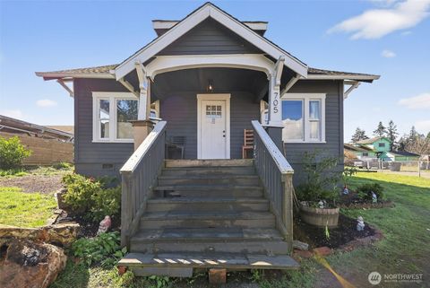 Photo of 705 E Dearborn Avenue, Shelton, WA 98584 (MLS # 2492752)