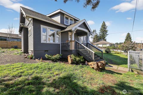 Photo of 705 E Dearborn Avenue, Shelton, WA 98584 (MLS # 2492752)