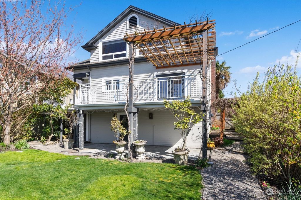 Photo of 5255 42nd Avenue SW, Seattle, WA 98136 (MLS # 2212715)