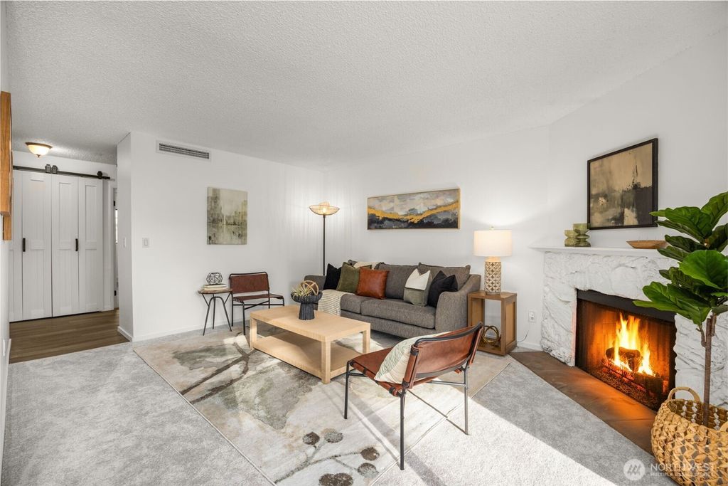 Photo of 7328 NE 142nd Place #5D, Kirkland, WA 98034 (MLS # 2453811)