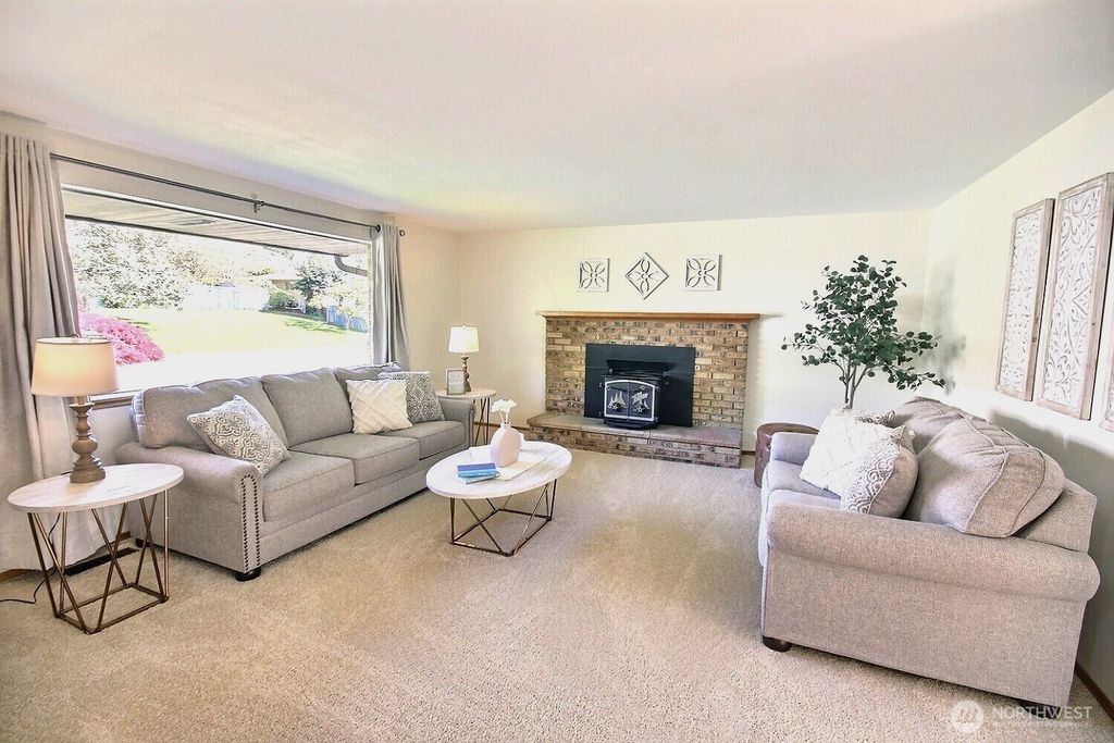 Photo of 20825 102nd Avenue SE, Kent, WA 98031 (MLS # 2364486)