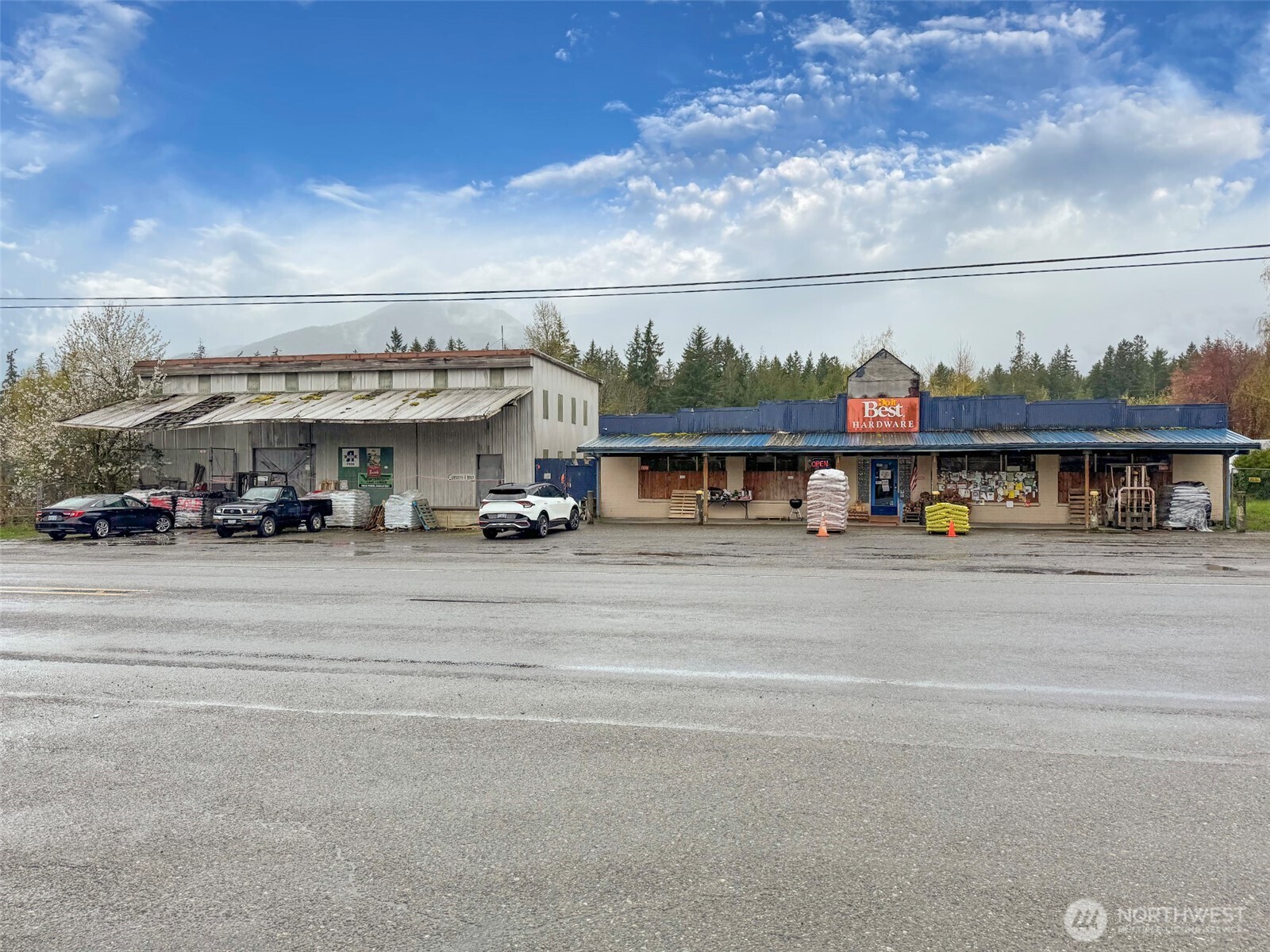 294382 US Highway 101